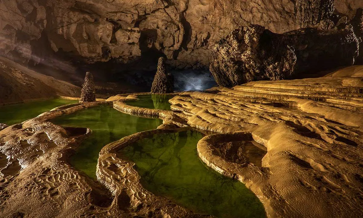 HÀ NỘI - HÀ GIANG - ĐỒNG VĂN - CAO BẰNG - THÁC BẢN GIỐC – BA BỂ